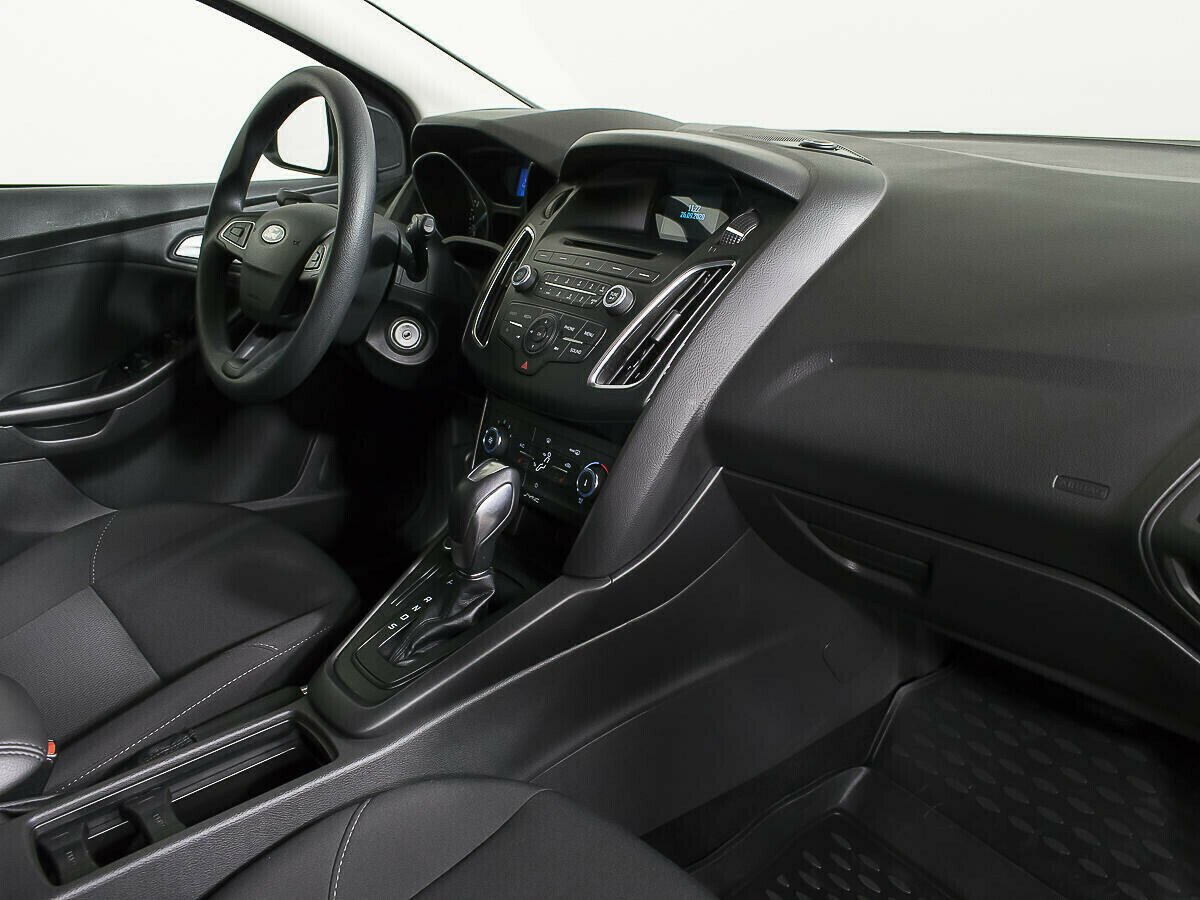 Ford Focus, 1.6 л, Робот, 2017 фото 11