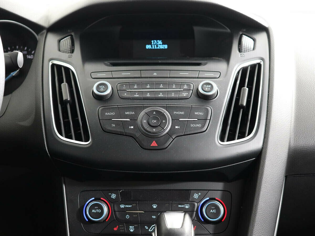 Ford Focus, 1.6 л, Робот, 2017 фото 8
