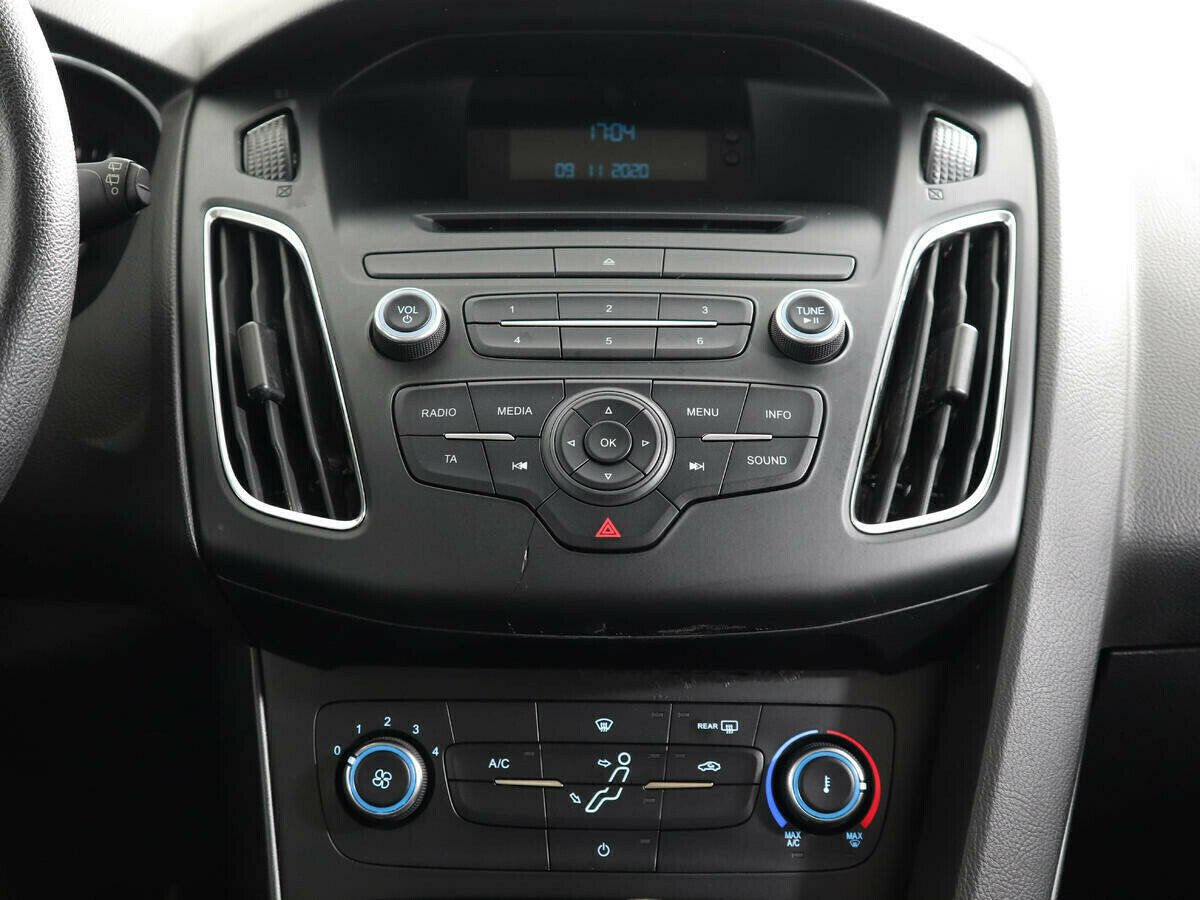 Ford Focus, 1.6 л, МТ, 2017 фото 7
