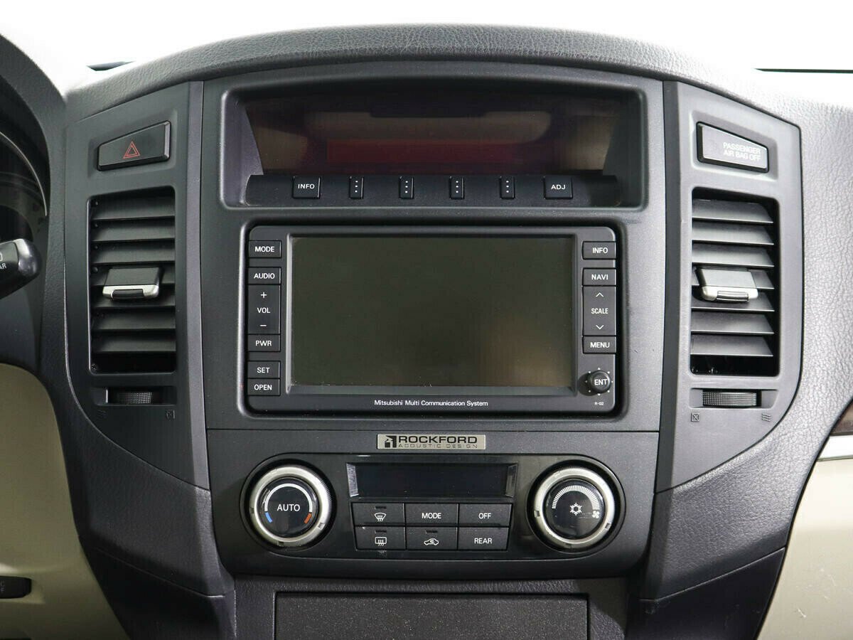Mitsubishi Pajero, 3.2 л, АТ, 2008 фото 2