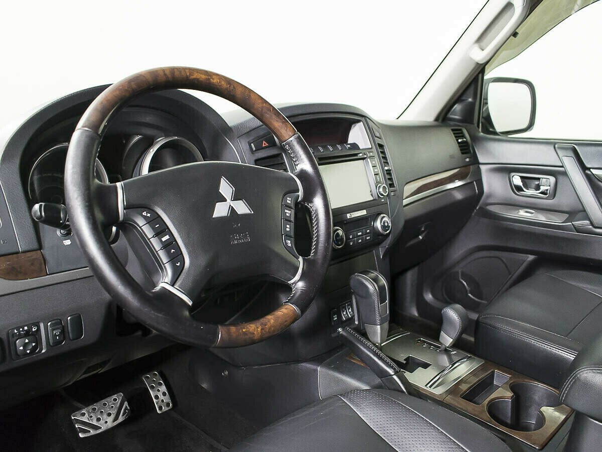 Mitsubishi Pajero, 3.2 л, АТ, 2007 фото 8