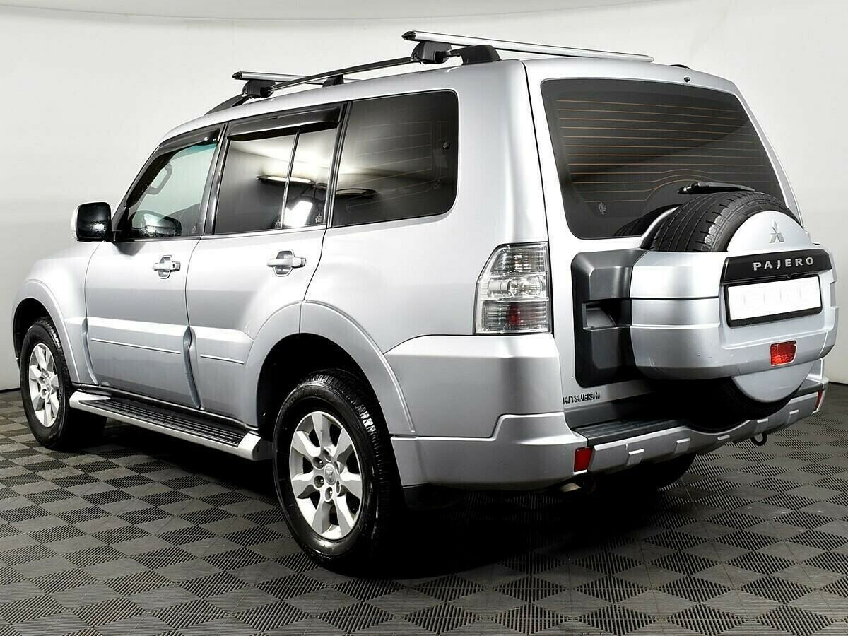 Mitsubishi Pajero, 3.0 л, АТ, 2011 фото 6
