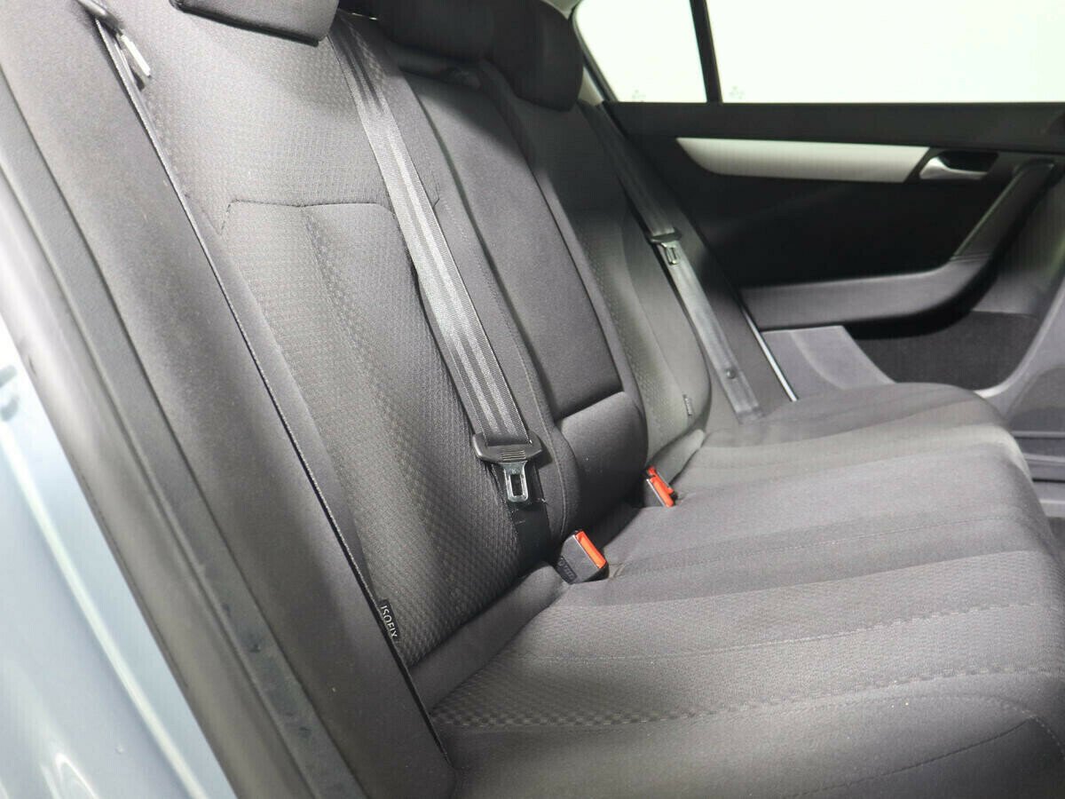 Volkswagen Passat, 1.4 л, Робот, 2012 фото 1