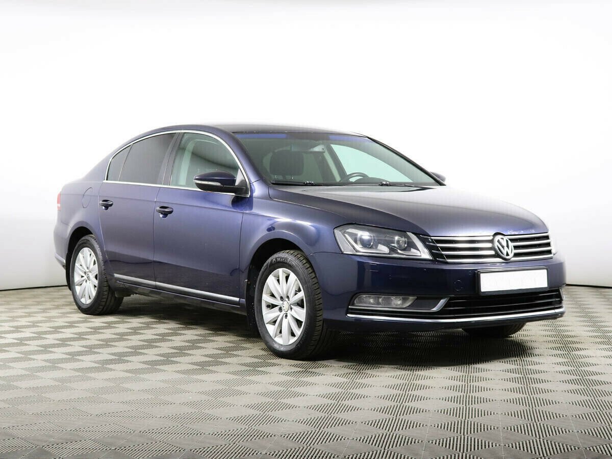 Volkswagen Passat, 1.8 л, Робот, 2013 фото 4