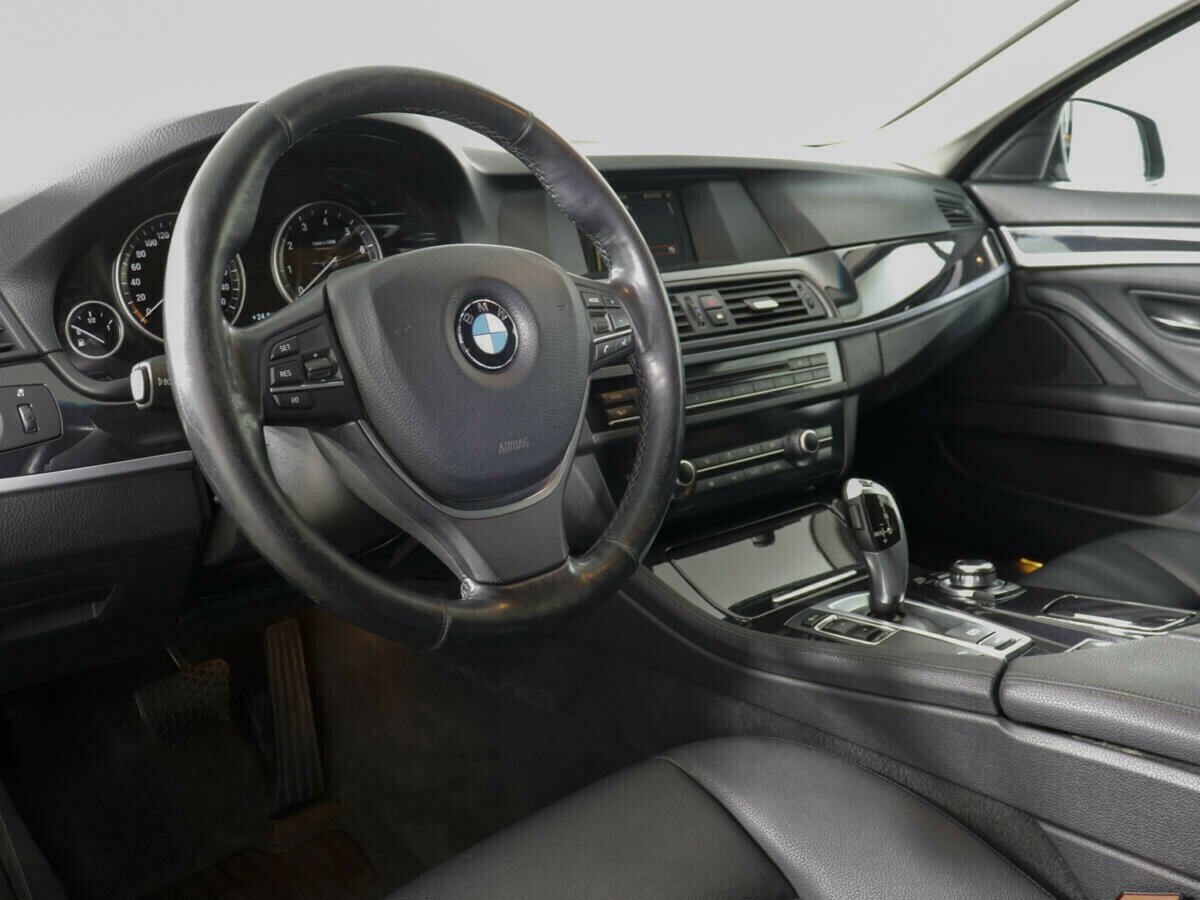 BMW 5 серии 2.0 АКПП, 2011, 148 000 км фото 8
