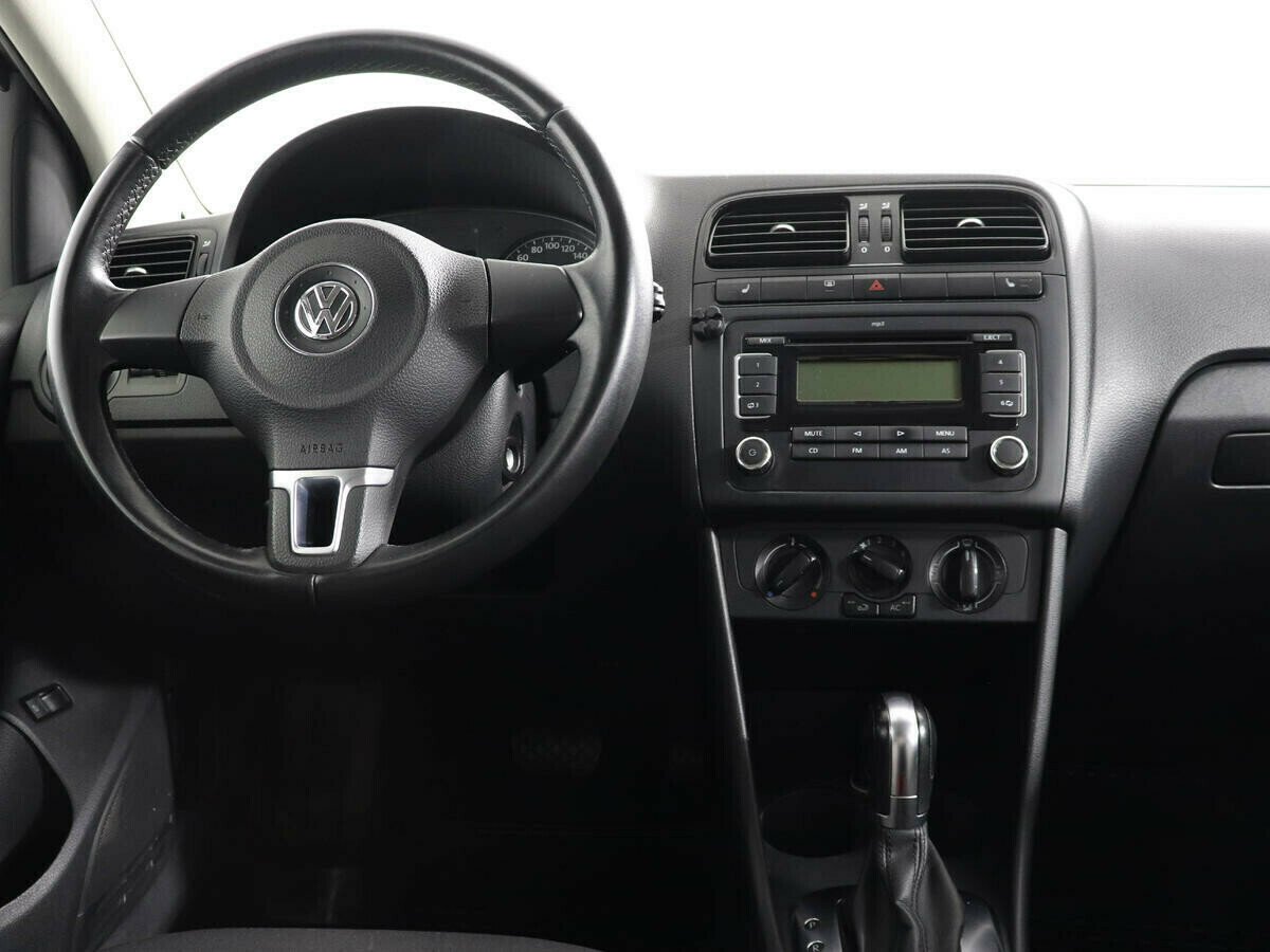 Volkswagen Polo, 1.6 л, АТ, 2012 фото 2