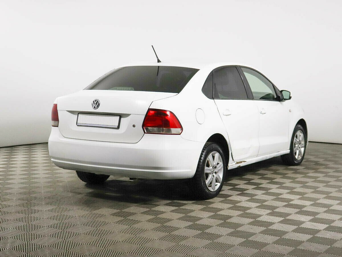Volkswagen Polo, 1.6 л, МТ, 2013 фото 6