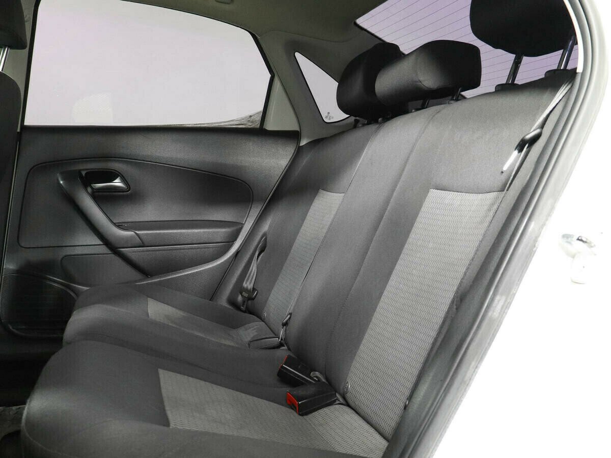 Volkswagen Polo, 1.6 л, МТ, 2013 фото 8