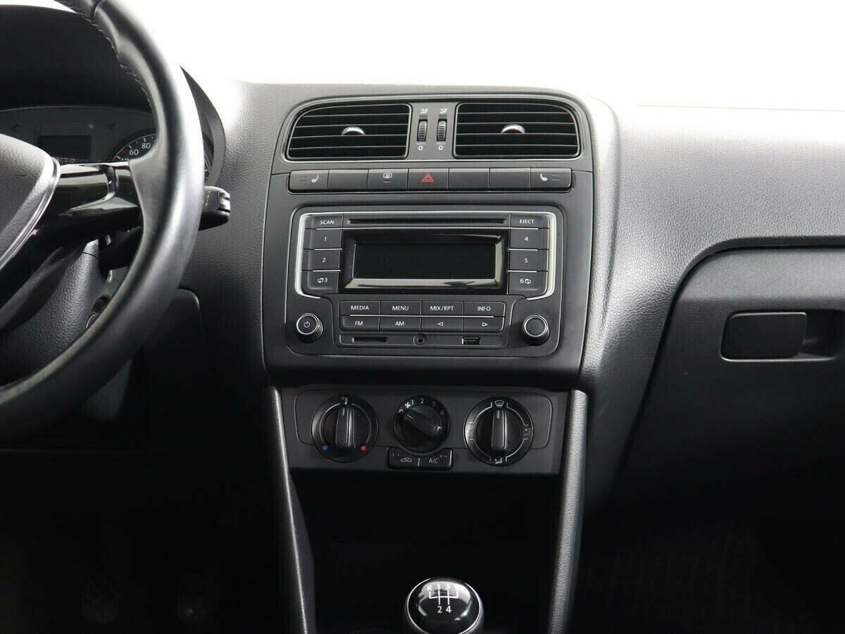 Volkswagen Polo, 1.6 л, МТ, 2017 фото 7