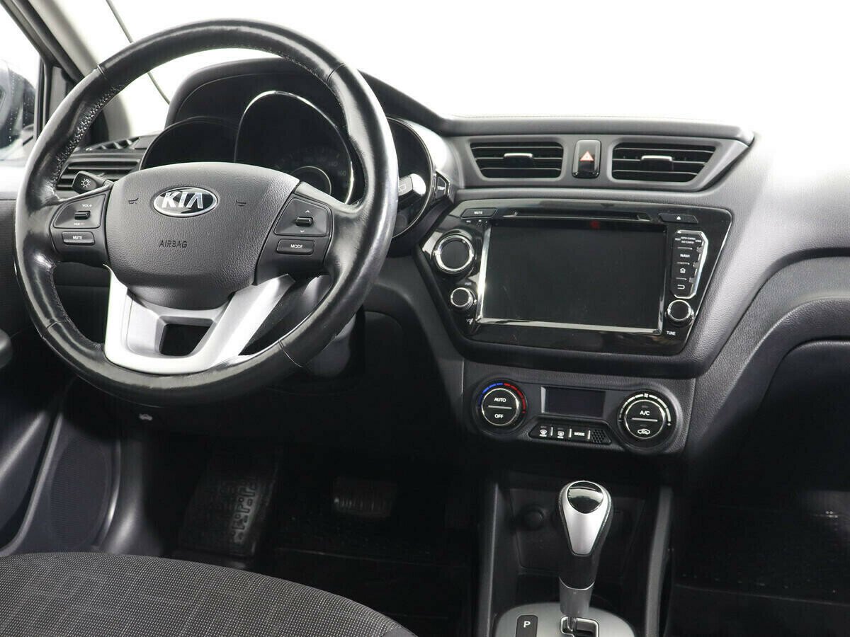 Kia Rio, 1.6 л, АТ, 2014 фото 1