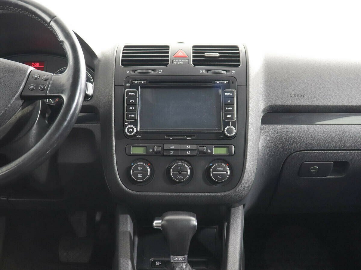 Volkswagen Golf, 1.4 л, Робот, 2010 фото 9