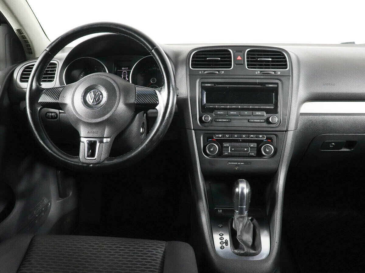 Volkswagen Golf, 1.4 л, Робот, 2009 фото 7