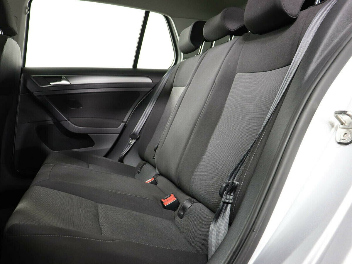 Volkswagen Golf, 1.2 л, Робот, 2012 фото 1