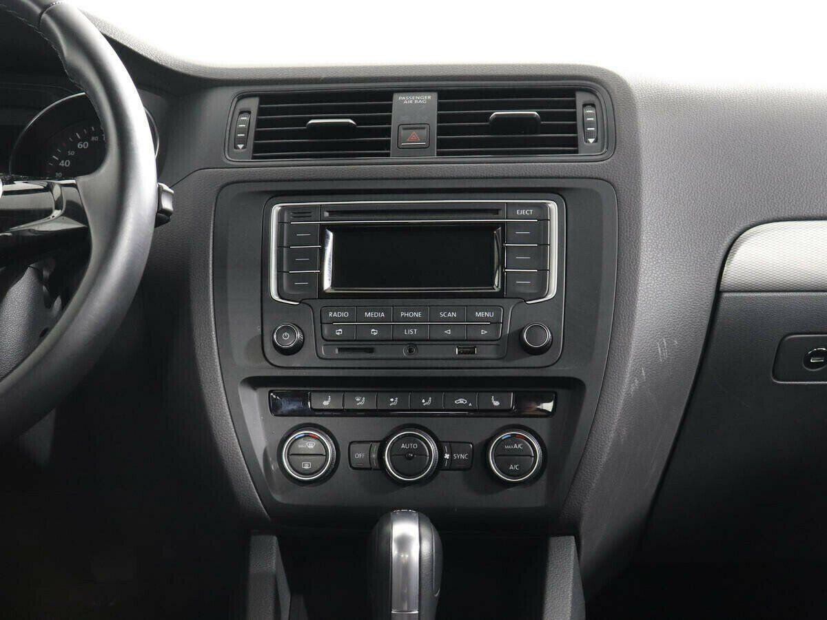 Volkswagen Jetta, 1.4 л, Робот, 2018 фото 1