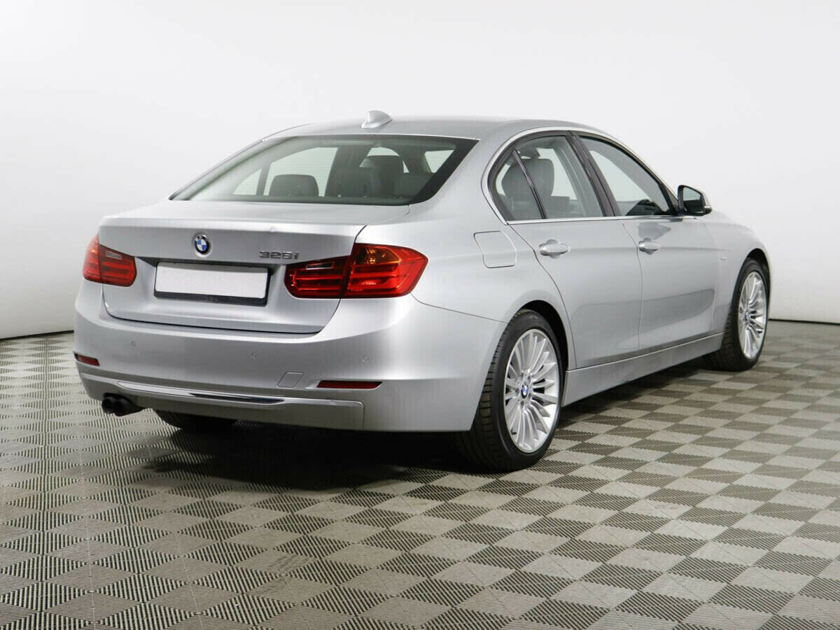 BMW 3 серии 2.0 МКПП, 2012, 146 000 км фото 4