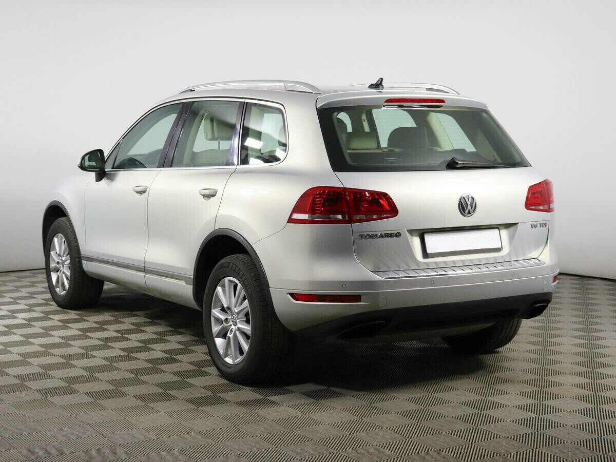Volkswagen Touareg, 3.0 л, АТ, 2012 фото 5
