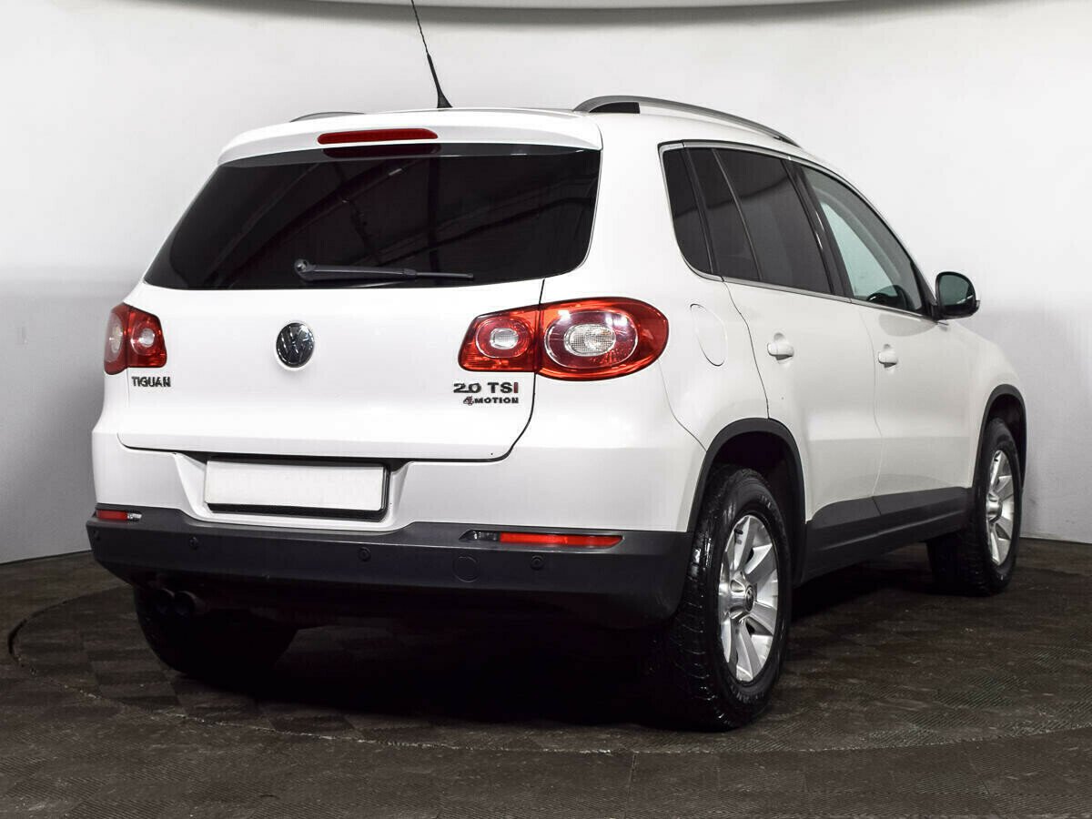 Volkswagen Tiguan, 2.0 л, АТ, 2010 фото 5