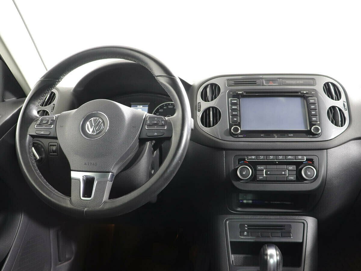 Volkswagen Tiguan, 2.0 л, АТ, 2013 фото 8