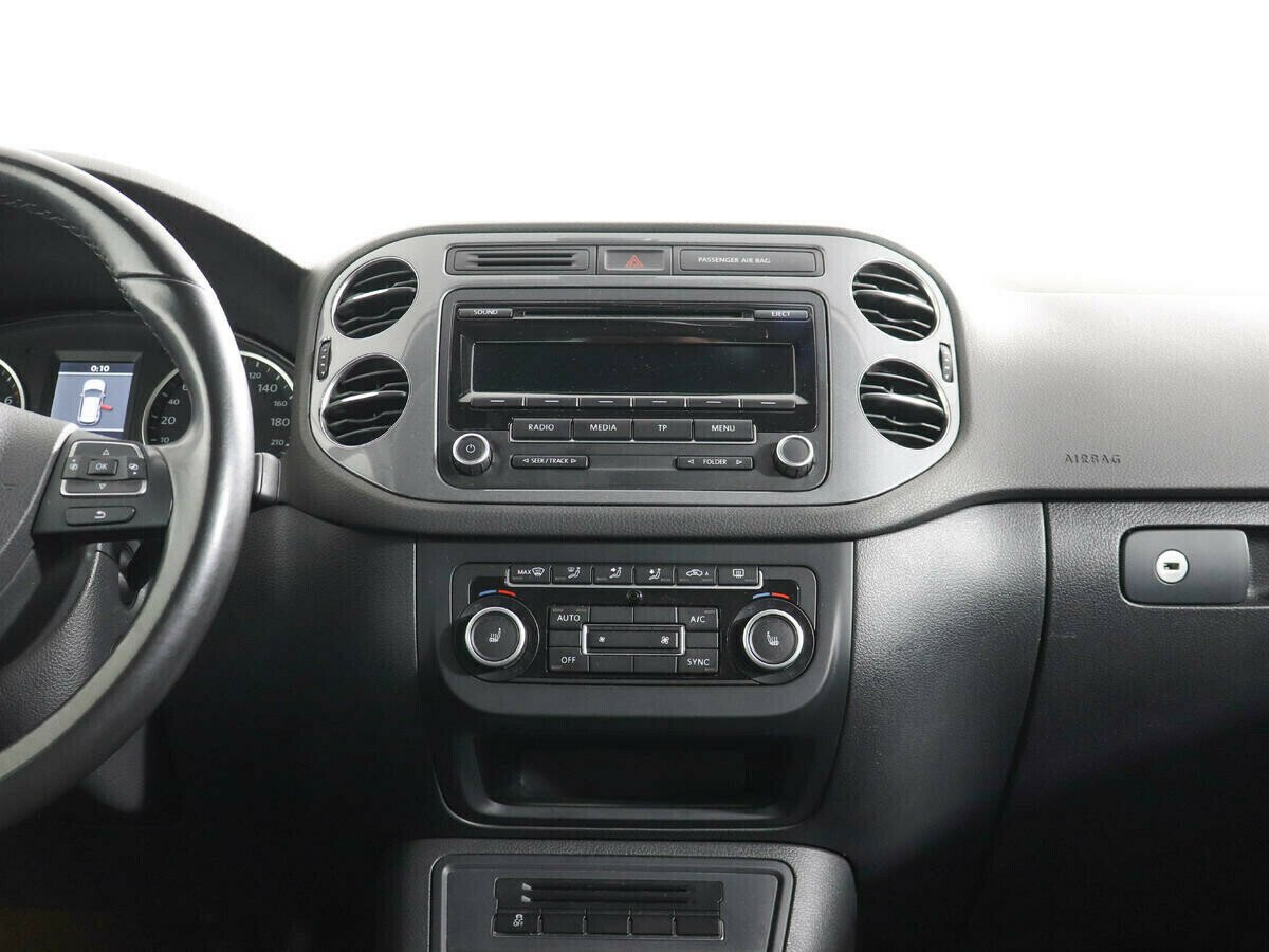 Volkswagen Tiguan, 2.0 л, АТ, 2012 фото 2