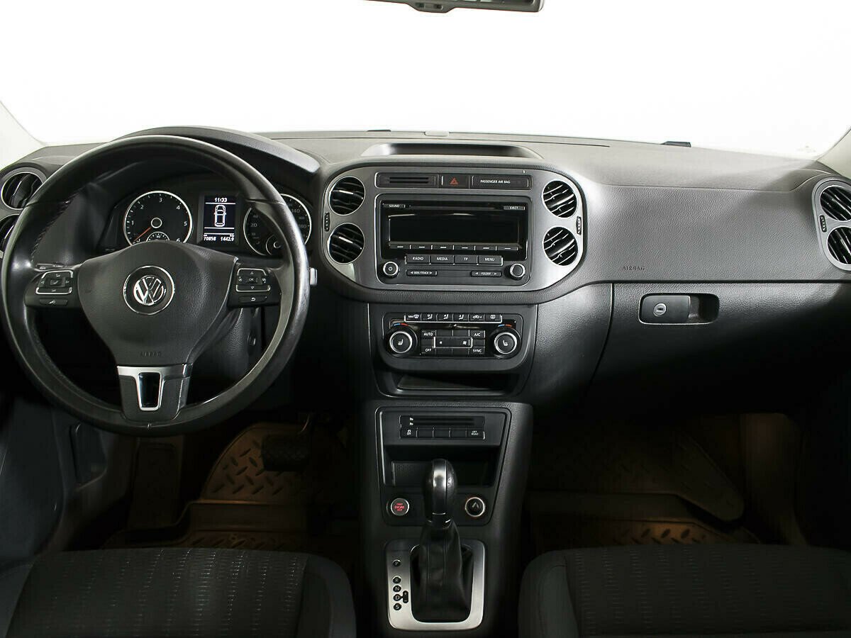 Volkswagen Tiguan, 2.0 л, АТ, 2015 фото 8