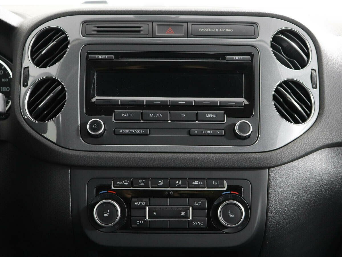 Volkswagen Tiguan, 1.4 л, Робот, 2012 фото 7