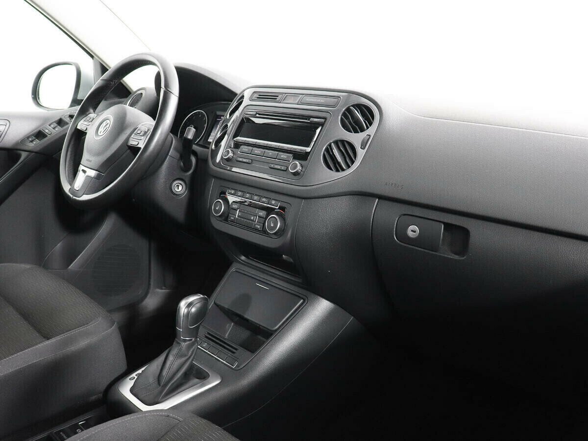 Volkswagen Tiguan, 1.4 л, Робот, 2012 фото 8