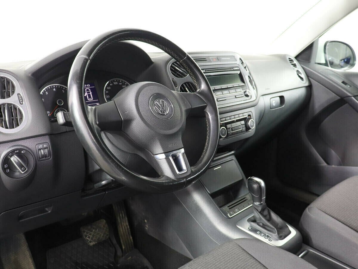 Volkswagen Tiguan, 1.4 л, Робот, 2013 фото 1