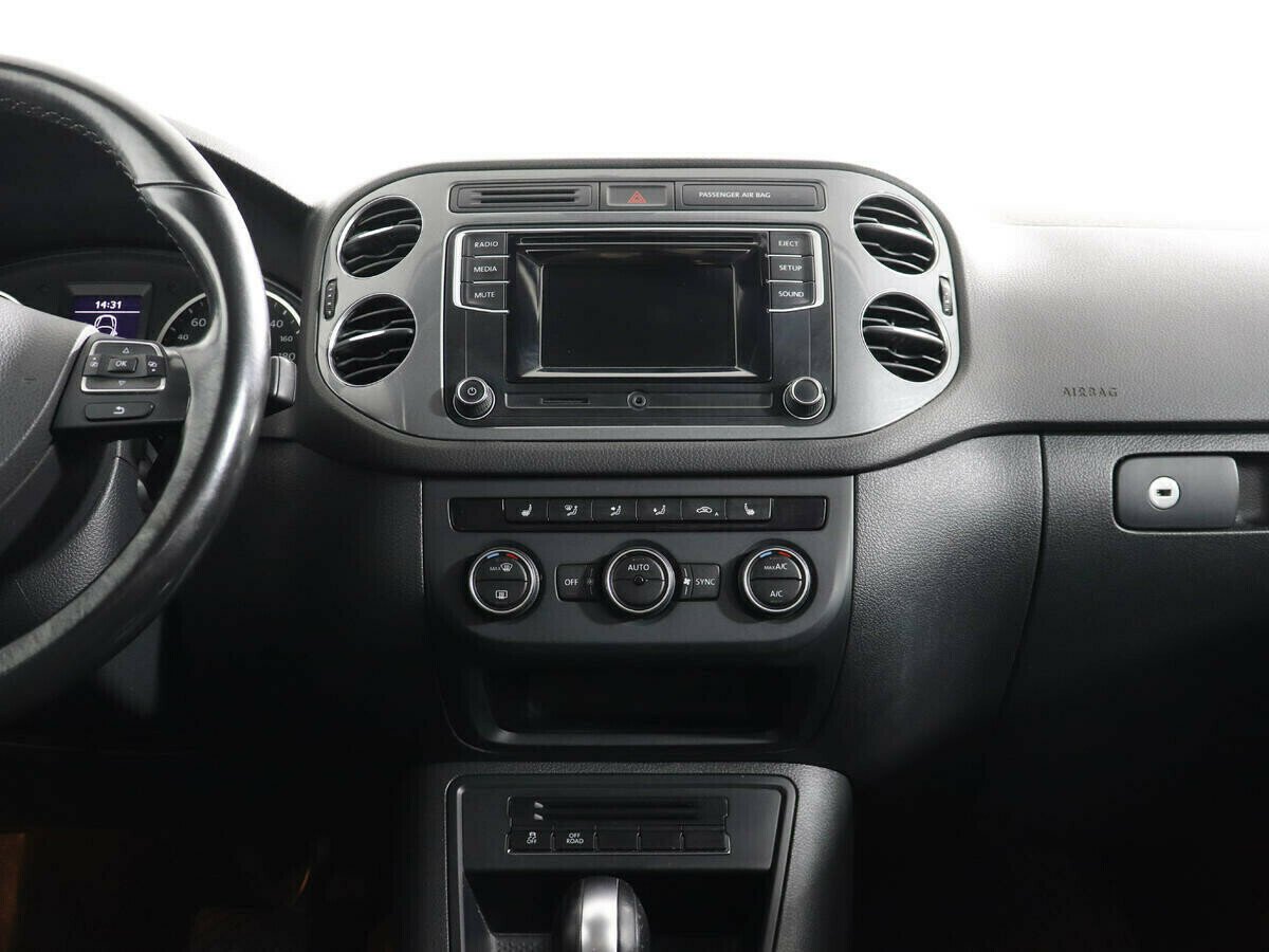 Volkswagen Tiguan, 2.0 л, АТ, 2015 фото 2