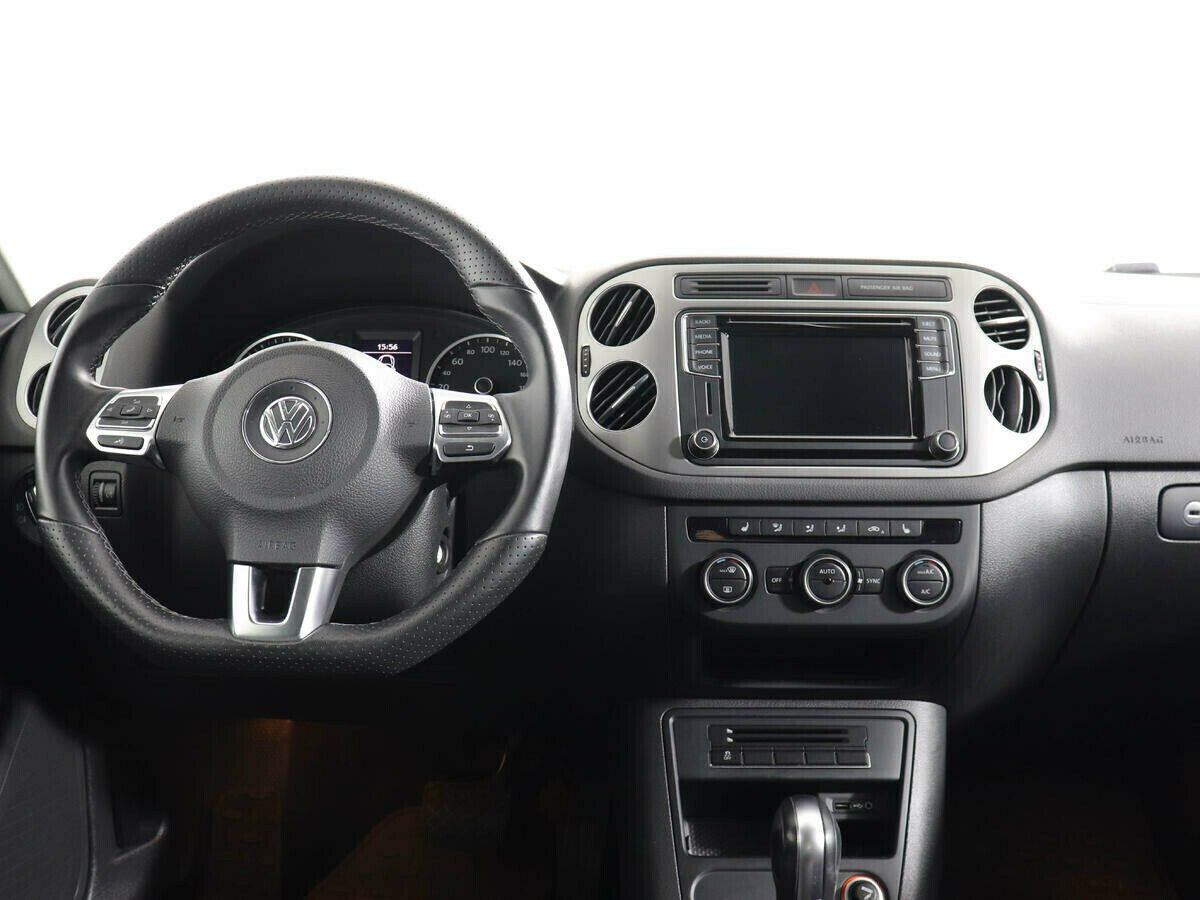 Volkswagen Tiguan, 2.0 л, АТ, 2012 фото 9