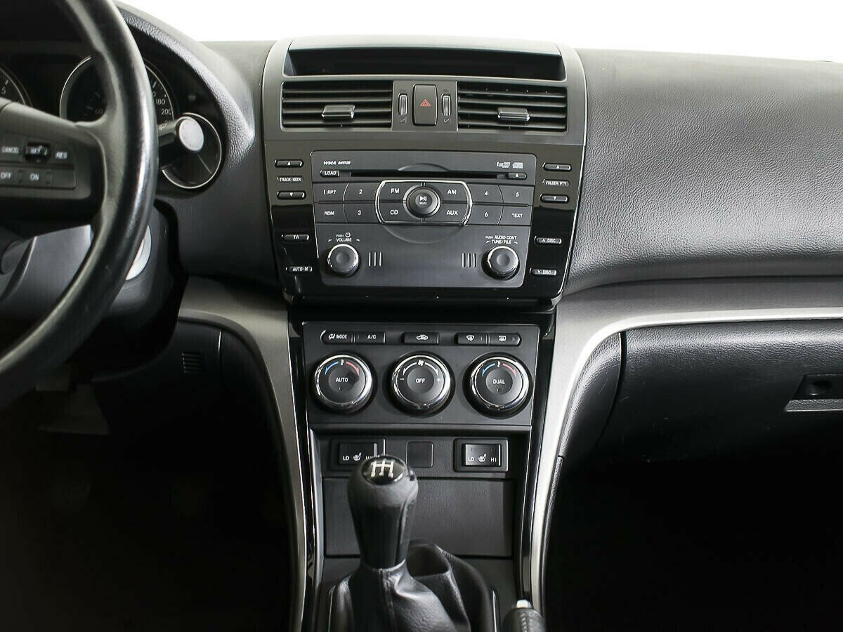 Mazda 6, 1.8 л, МТ, 2011 фото 8