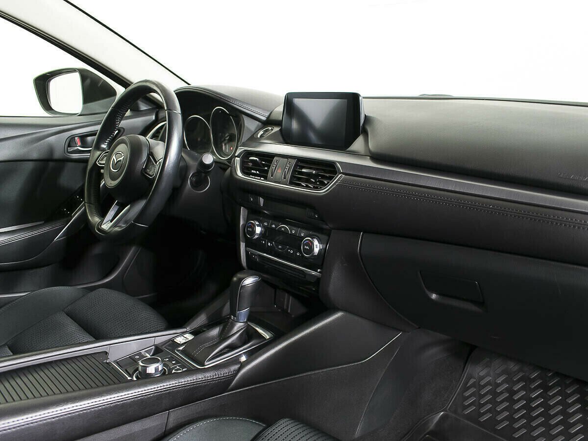 Mazda 6, 2.0 л, АТ, 2016 фото 2