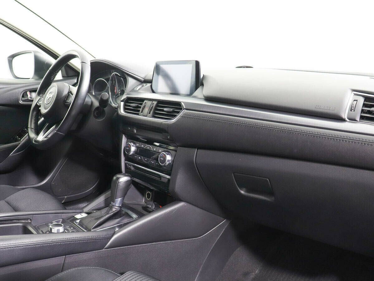 Mazda 6, 2.0 л, АТ, 2018 фото 2