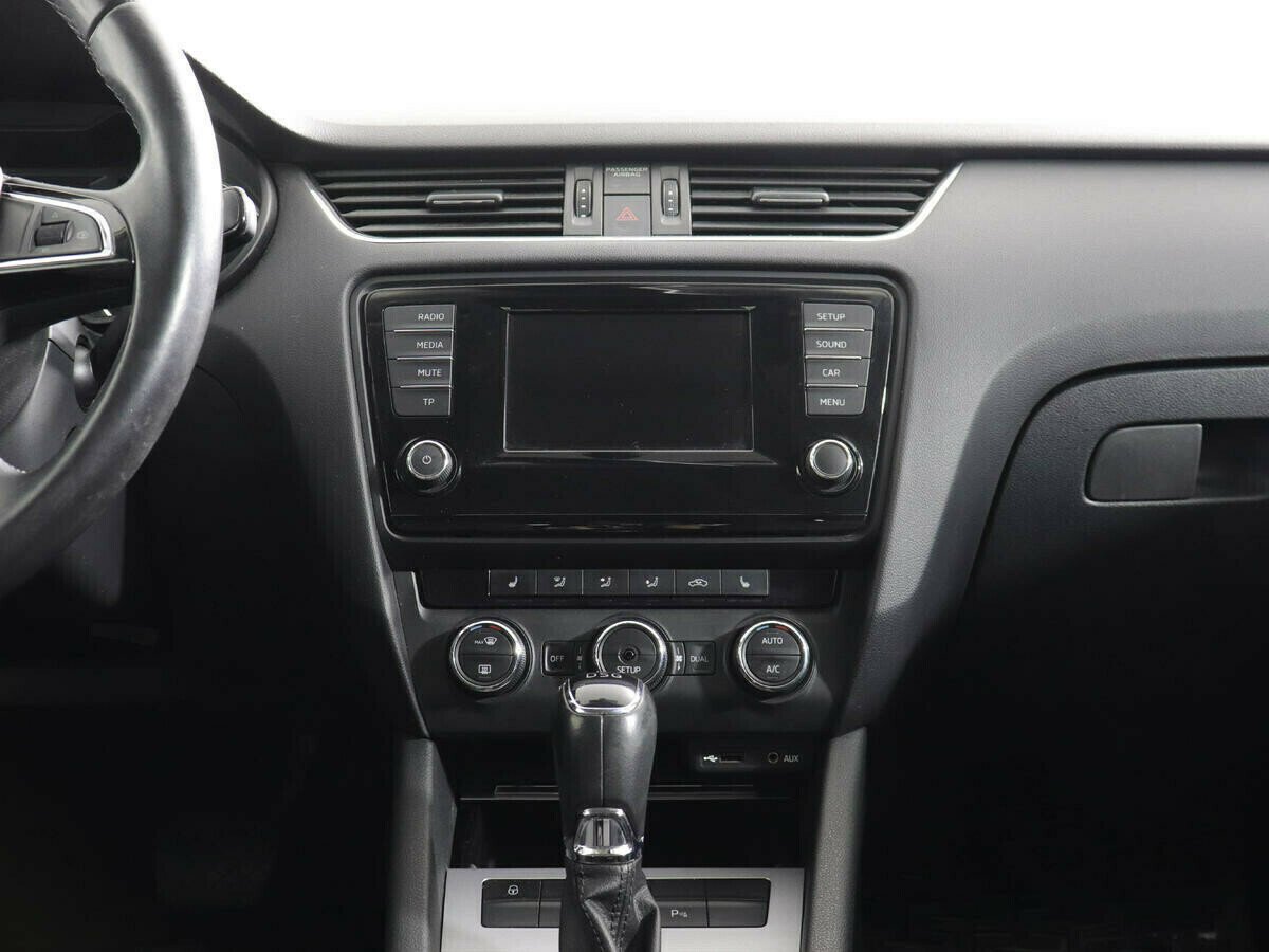 Skoda Octavia, 1.4 л, Робот, 2014 фото 7