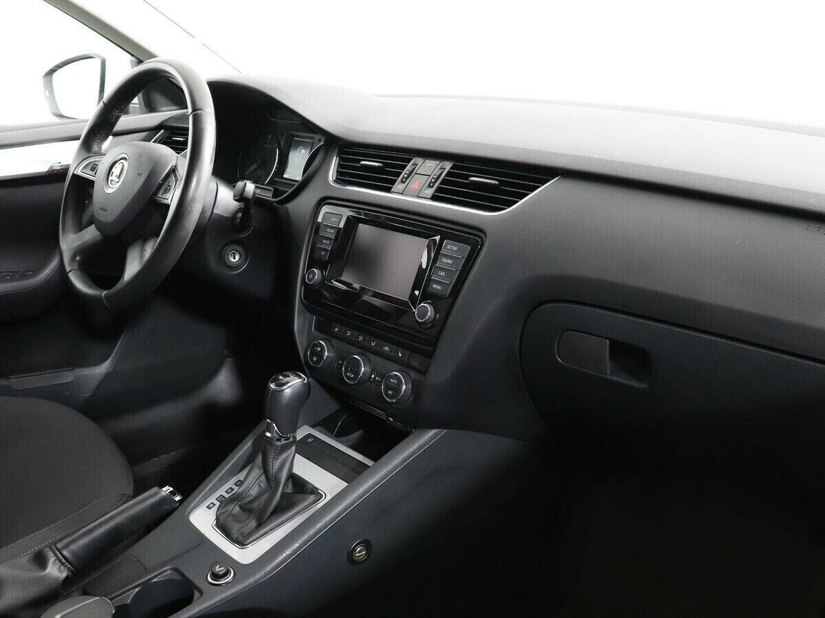 Skoda Octavia, 1.4 л, Робот, 2014 фото 8
