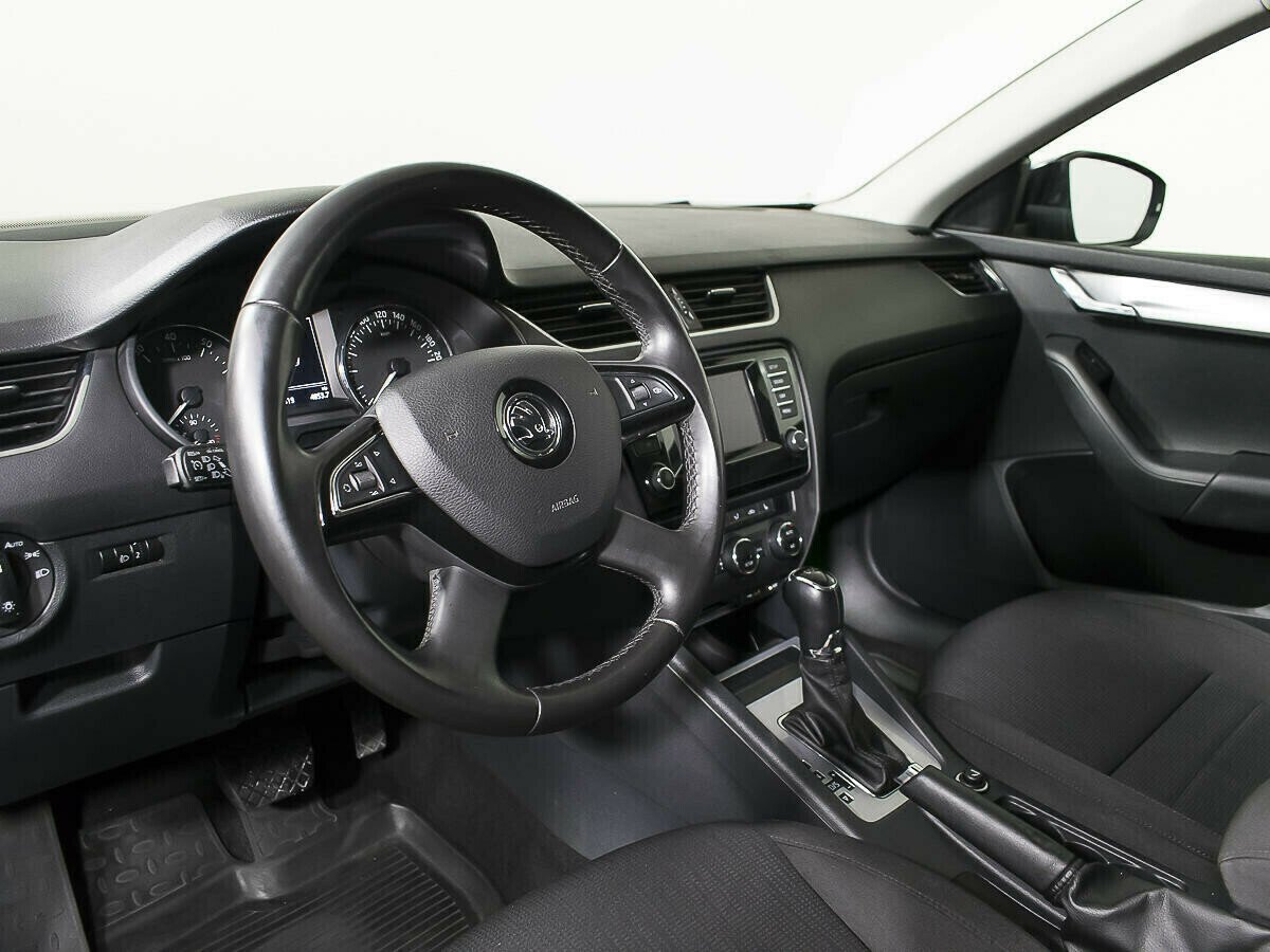 Skoda Octavia, 1.8 л, Робот, 2014 фото 2