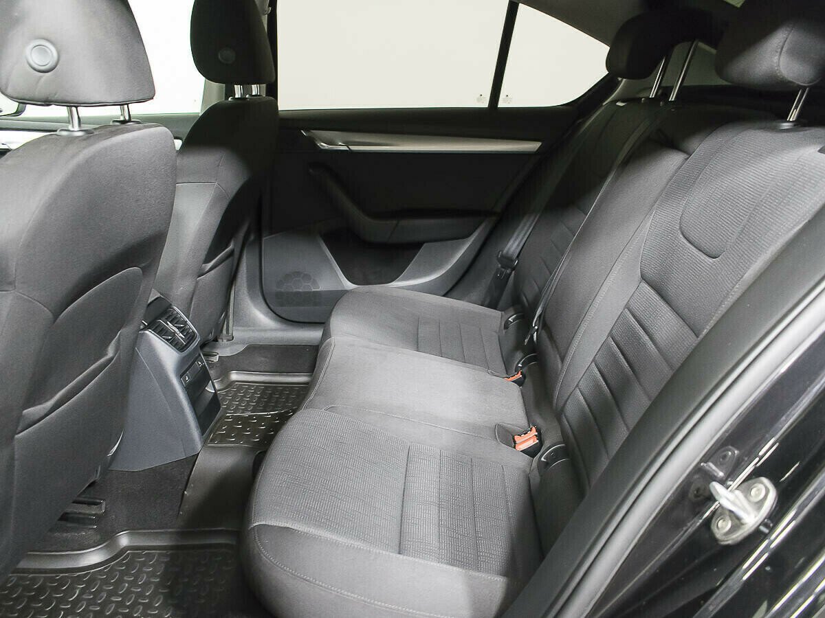 Skoda Octavia, 1.8 л, Робот, 2014 фото 1