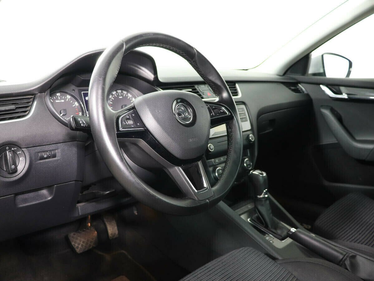 Skoda Octavia, 1.4 л, Робот, 2015 фото 7