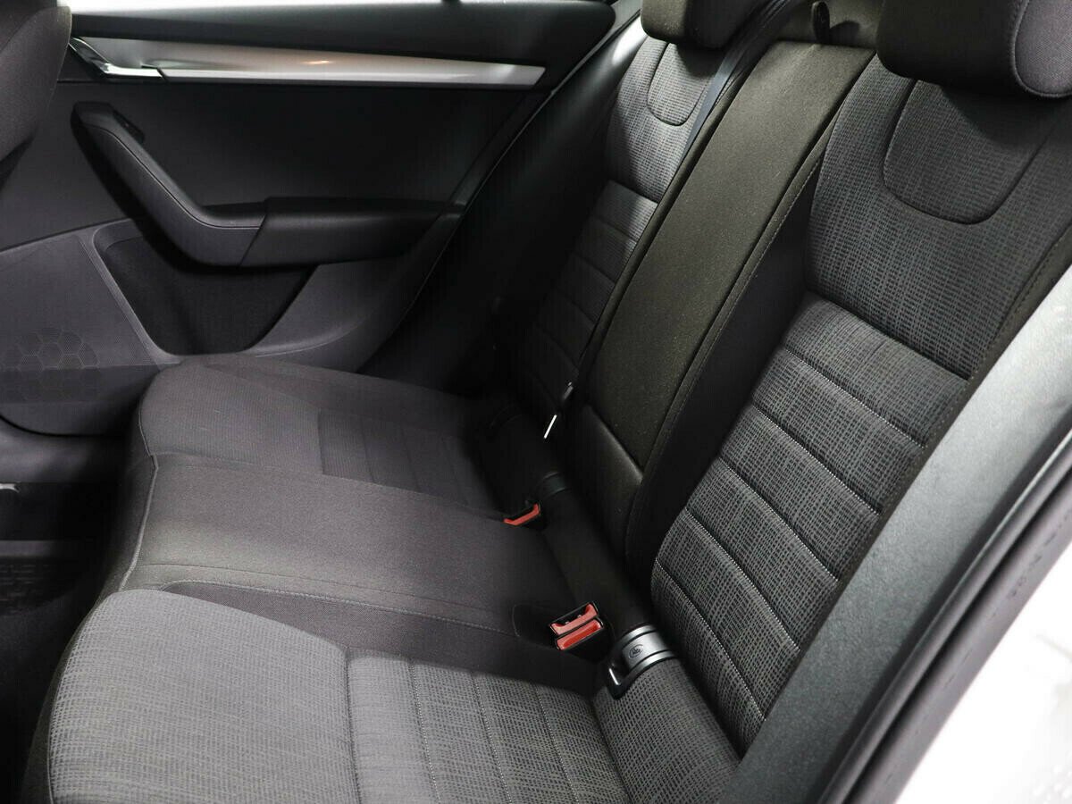 Skoda Octavia, 1.4 л, Робот, 2016 фото 1