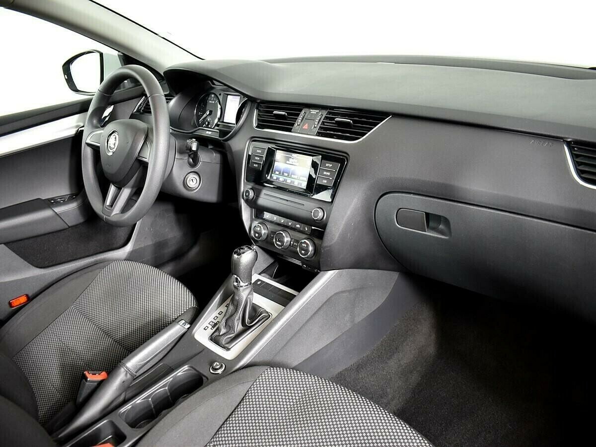 Skoda Octavia, 1.4 л, Робот, 2015 фото 2