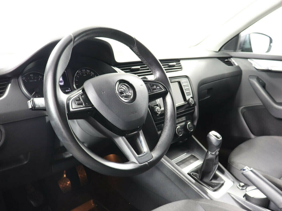 Skoda Octavia, 1.4 л, МТ, 2016 фото 2