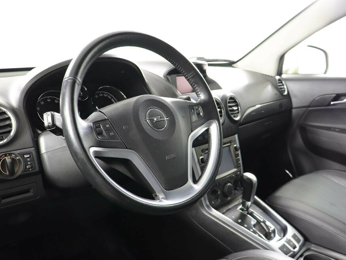 Opel Antara, 2.4 л, АТ, 2012 фото 2
