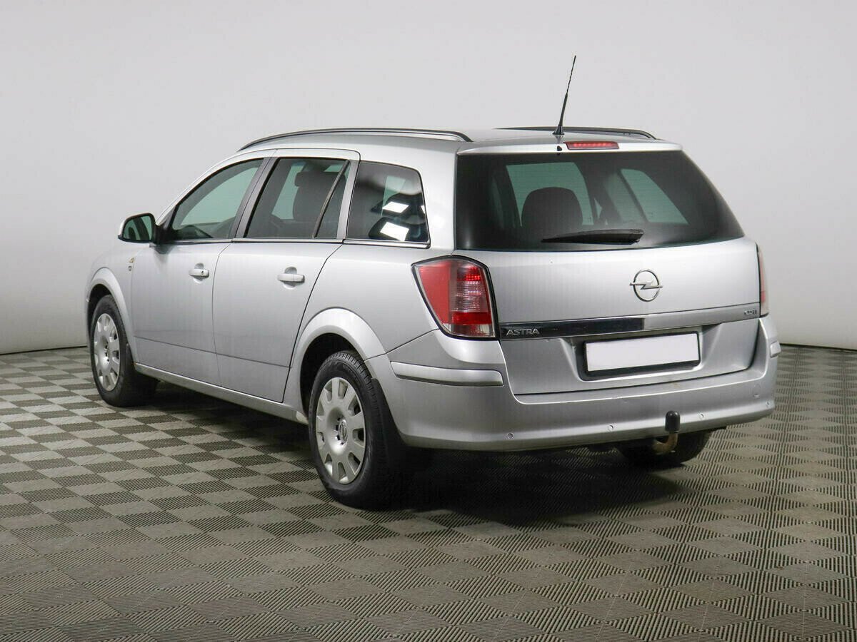 Opel Astra, 1.3 л, МТ, 2010 фото 6