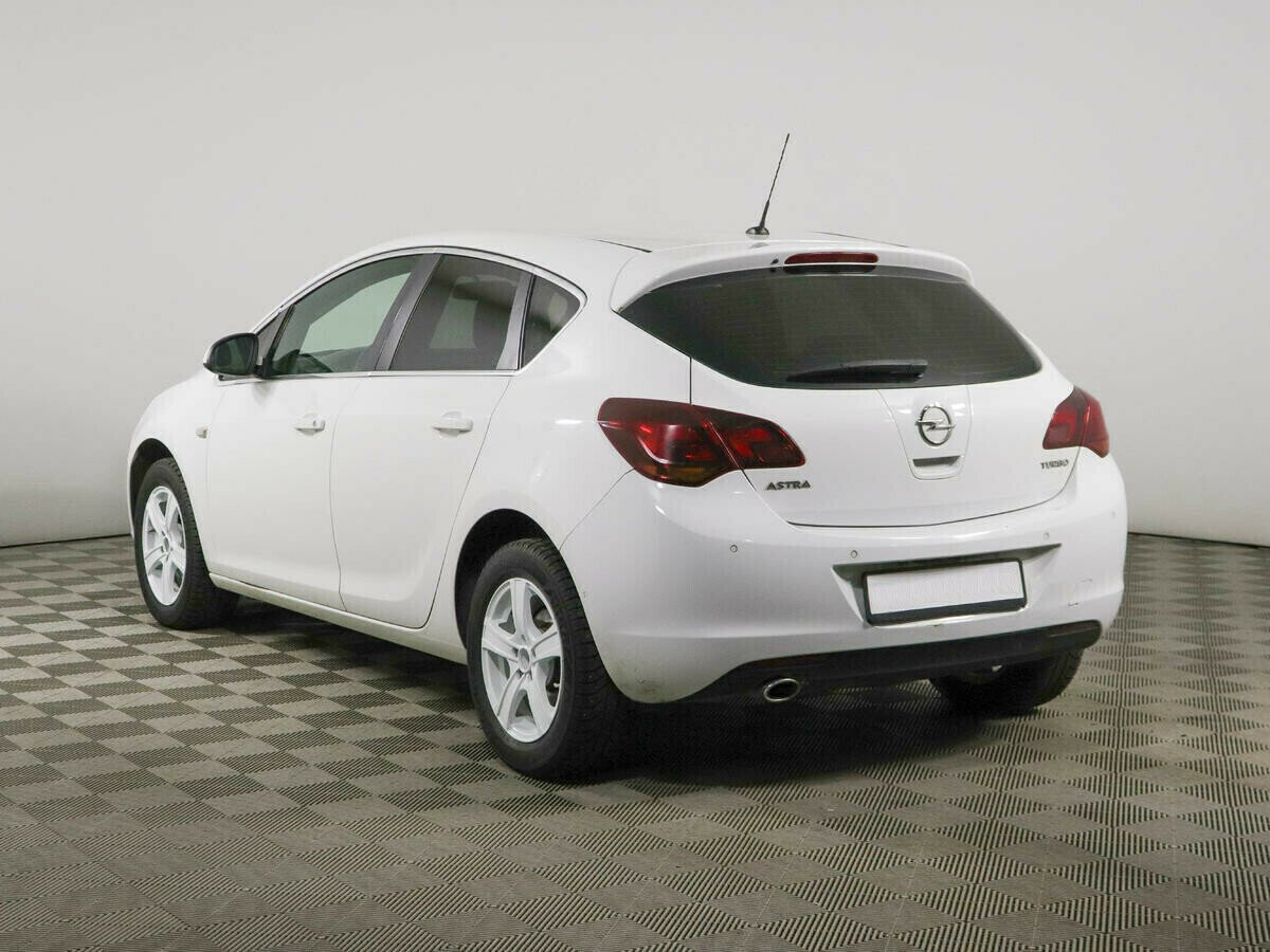 Opel Astra, 1.4 л, АТ, 2012 фото 6