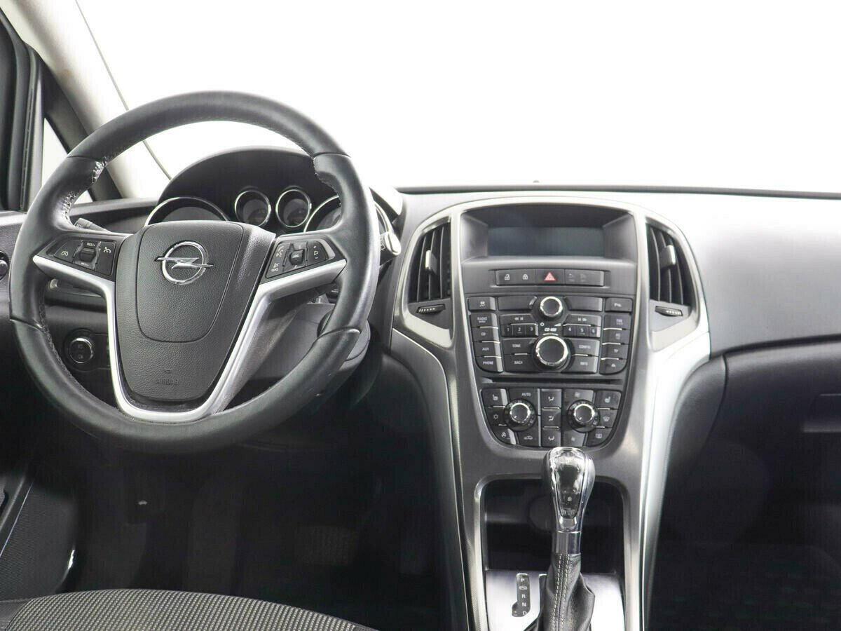 Opel Astra, 1.4 л, АТ, 2012 фото 8
