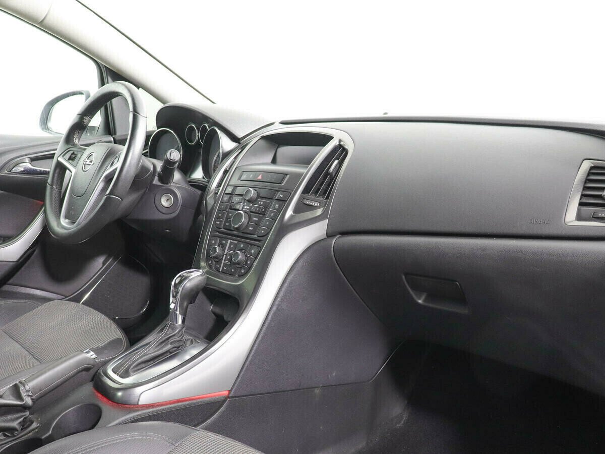 Opel Astra, 1.4 л, АТ, 2012 фото 9