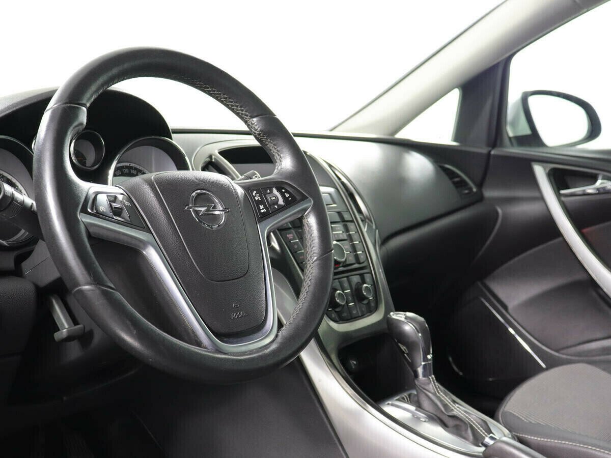 Opel Astra, 1.6 л, АТ, 2012 фото 2