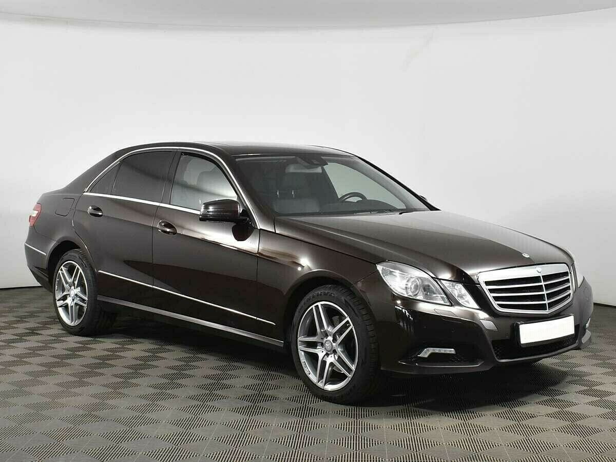Mercedes-Benz E-Класс 3.5 АКПП, 2010, 161 000 км фото 2