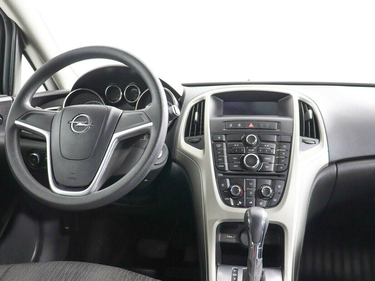Opel Astra, 1.6 л, АТ, 2013 фото 8