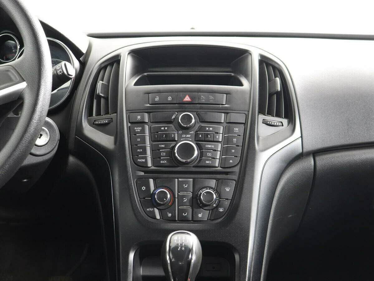 Opel Astra, 1.6 л, МТ, 2014 фото 7