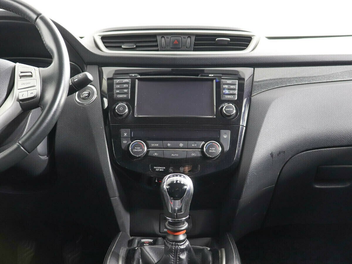 Nissan X-Trail 1.6 МКПП, 2015, 107 000 км фото 7